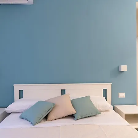 فندق مبيت وإفطار Il Vicolo Di Clara 4*