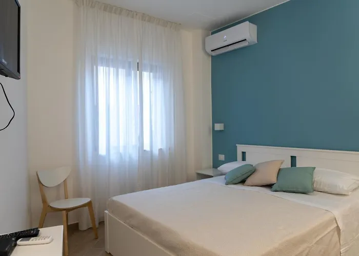 Il Vicolo Di Clara Alojamento de Acomodação e Pequeno-almoço 4*