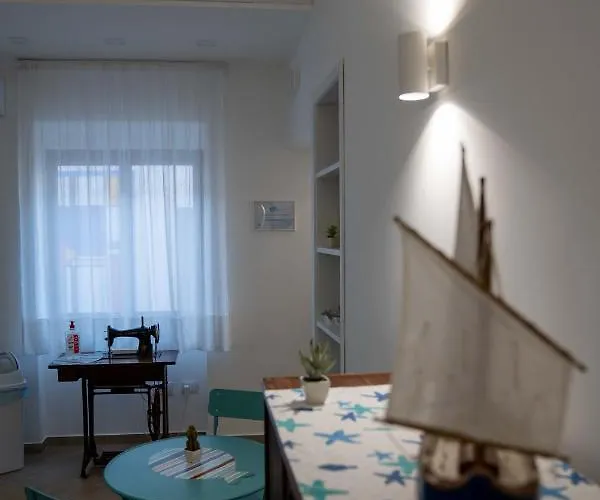 Il Vicolo Di Clara 4*