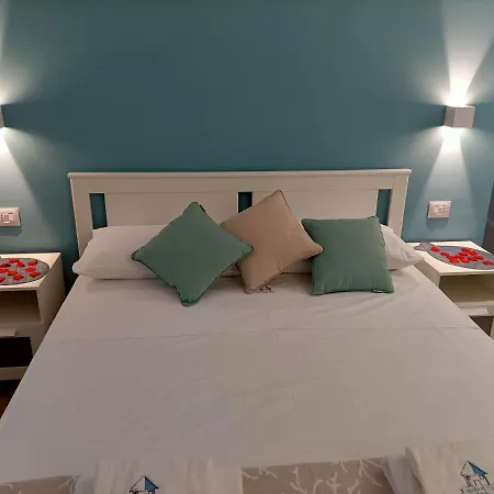 Alojamento de Acomodação e Pequeno-almoço Il Vicolo Di Clara Diamante