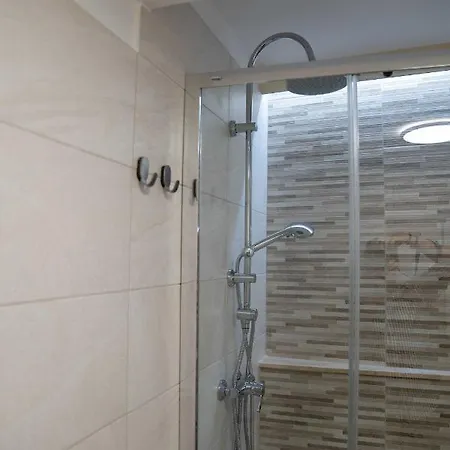 Il Vicolo Di Clara לינה וארוחת בוקר 4*