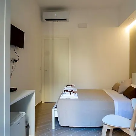 Bed & Breakfast Il Vicolo Di Clara 4*