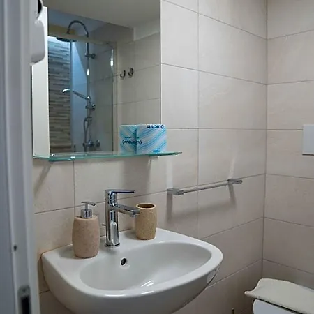 Bed and Breakfast Il Vicolo Di Clara 4*